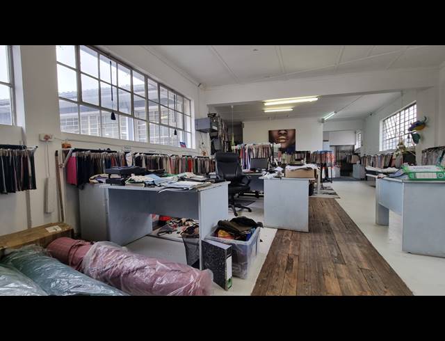 117M² BUSINESS TO LET IN OBSERVATORY